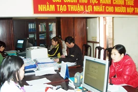 “Xử lý nghiêm” cán bộ thuế làm khó doanh nghiệp