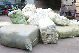Liên tiếp phát hiện hàng nhập lậu 