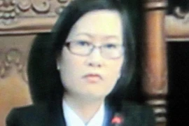 Nữ thẩm phán trẻ luôn làm chủ tình hình