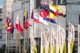 Khó khăn đang dần qua