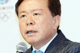 Thị trưởng Tokyo từ chức vì bê bối tài chính