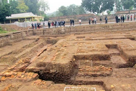 Phát lộ hệ thống đường nước thời Trần