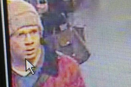 Ráo tiết truy tìm thủ phạm xả súng tại Paris