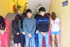 Studio “sex” trong nhà nghỉ