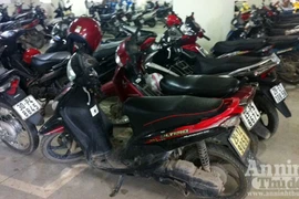 Nhân viên bảo vệ trộm xe