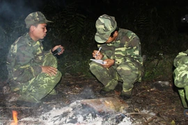 Xạ thủ “hạ súng” làm… kiểm lâm