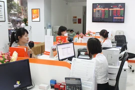 Kinh tế đang ấm lên từ đáy