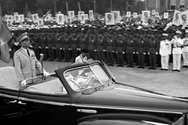 Thông tin chưa từng biết về chiếc xe chở Đại tướng Võ Nguyên Giáp tại lễ duyệt binh ngày 2-9-1975