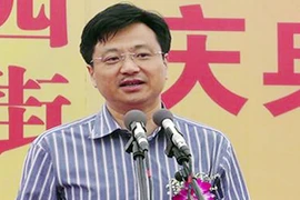 Nhận hối lộ, dâm quan lĩnh 14 năm tù