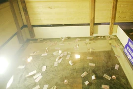 Sử dụng tiền lẻ không đúng chức năng gây lãng phí, phản cảm