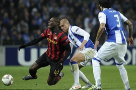 Mancini khuyên Balotelli lấy vợ