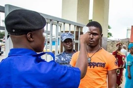 Ebola và IS - mối đe dọa lớn nhất với hòa bình thế giới