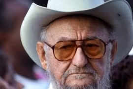 Anh trai ông Fidel Castro qua đời ở tuổi 91
