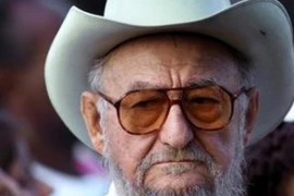 Anh trai ông Fidel Castro qua đời ở tuổi 91