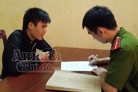 Gã trai một mình phóng xe gây ra 7 vụ cướp giật điện thoại iPhone