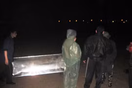 Đã tìm thấy xác cô gái nhảy cầu Long Biên tự tử