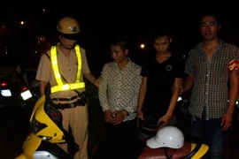 Bất ngờ gặp tổ công tác 141 liền nhảy xuống xe tẩu tán ma túy