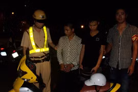 Bất ngờ gặp tổ công tác 141 liền nhảy xuống xe tẩu tán ma túy