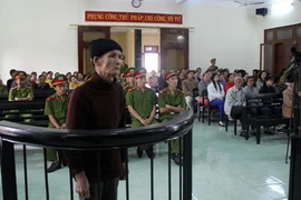 Bố chồng chém chết con dâu và người tình, lĩnh án chung thân