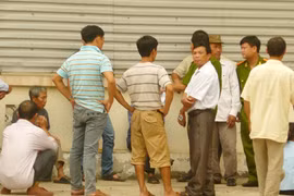 Hai mẹ con thai phụ chết tức tưởi, gia đình bao vây bệnh viện