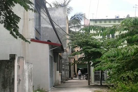 2 lãnh đạo phường lĩnh án tù vì đất