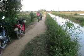 2 học sinh chết đuối khi câu cá