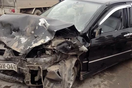 Tai nạn liên hoàn nghiêm trọng trên cầu Thăng Long