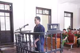 Ván bài tước đi mạng sống bạn thân