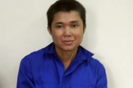 Gã anh ruột đồi bại, gạ tình em gái rồi cưỡng hiếp cháu nhỏ