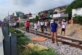 Hà Nội: Một người giúp việc bị tàu hỏa đâm tử vong