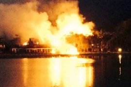 Khách sạn cao cấp tại Mai Châu, Hòa Bình bốc cháy ngùn ngụt