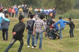 Đâm thẳng bụng bạn vì cãi vã trên facebook