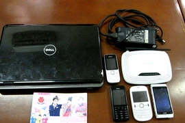 Bắt quả tang 2 nhóm thanh niên cá độ bóng đá