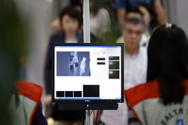 Một loạt quan chức Liberia bị sa thải vì ở lại nước ngoài trốn dịch Ebola