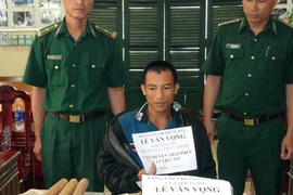 Bắt đối tượng vận chuyển 20kg thuốc nổ