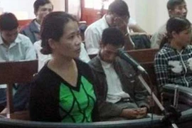 Lừa tiền người thân, lãnh án 12 năm tù