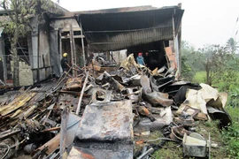 Cháy nổ đại lý gas trong đêm Noel, một người nguy kịch 