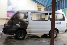 Xe ô tô biển xanh bốc cháy do chuột cắn thủng dây dẫn xăng