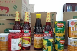 Cherry, ngô chiên... Trung Quốc tràn về Hà Nội