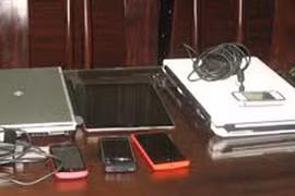 Vừa ra tù lại "ngựa quen đường cũ"