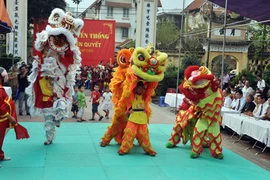 Lễ hội làng Cót 