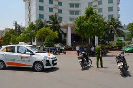 Vượt đèn đỏ gây tai nạn liên hoàn