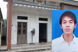 Vụ giết người vứt xác bên lề đường, nghi ngờ là hiện trường giả