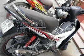 Nam thanh niên cưỡng đoạt xe máy của bạn gái