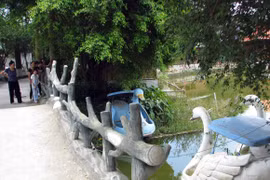 Hai chị em trốn học vào công viên chơi bị chết đuối 