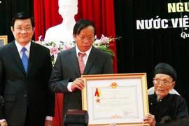 Truy tặng Huân chương Sao vàng cho cụ Huỳnh Thúc Kháng