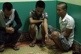 Bắt quả tang 3 đối tượng tàng trữ cần sa tại nhà nghỉ