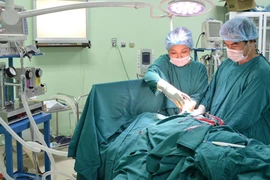 Truy lùng tên côn đồ đánh trọng thương một công an xã