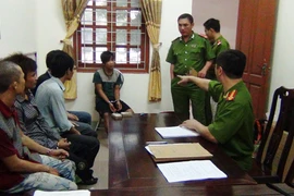 Nghệ An: Bắt 12 đối tượng bị truy nã, lẩn trốn tứ tán