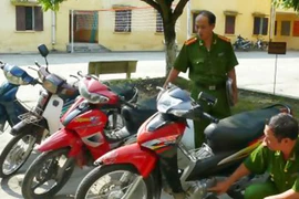 Bắt trộm ra truy nã